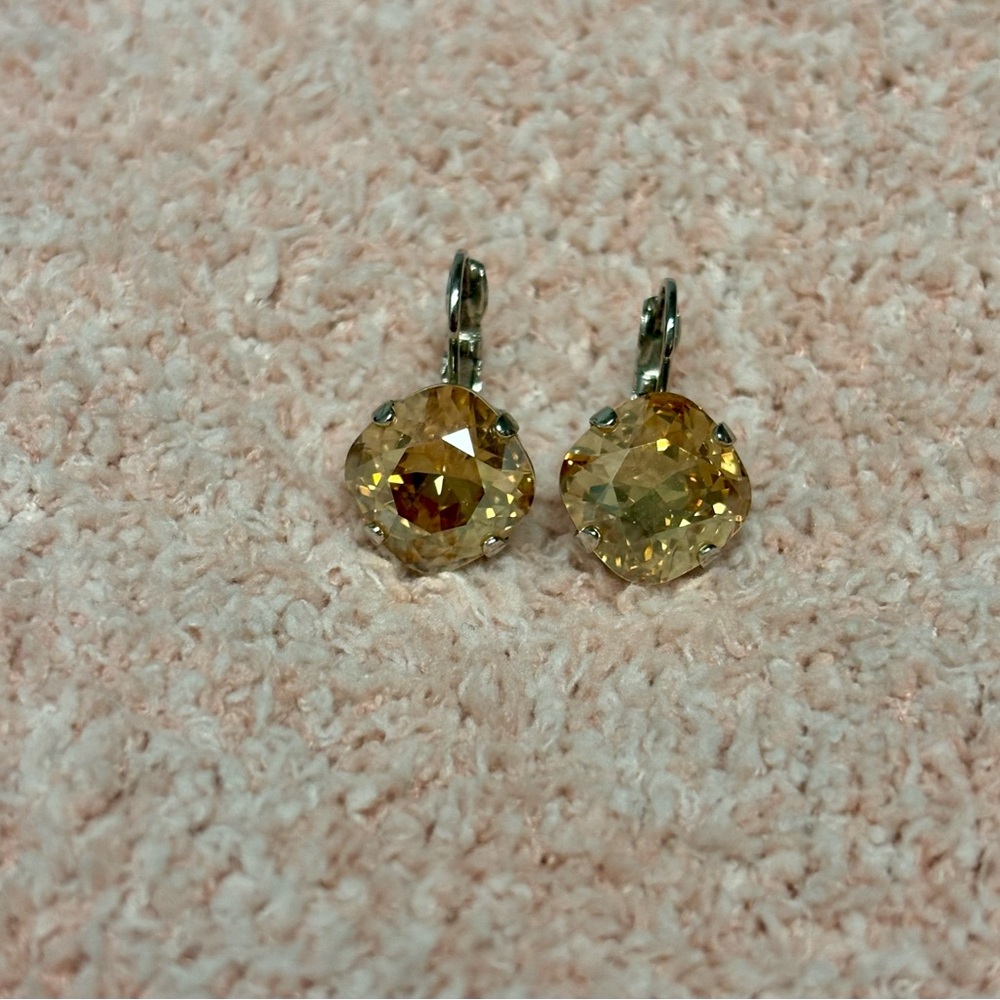 Sabika Golf Golden Shadow Crystal Drop Earrings